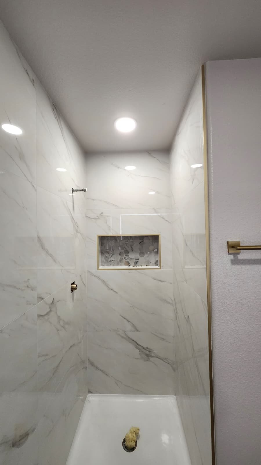 8c93b12c 12b9 4c0c 9b7e a942c94578b8