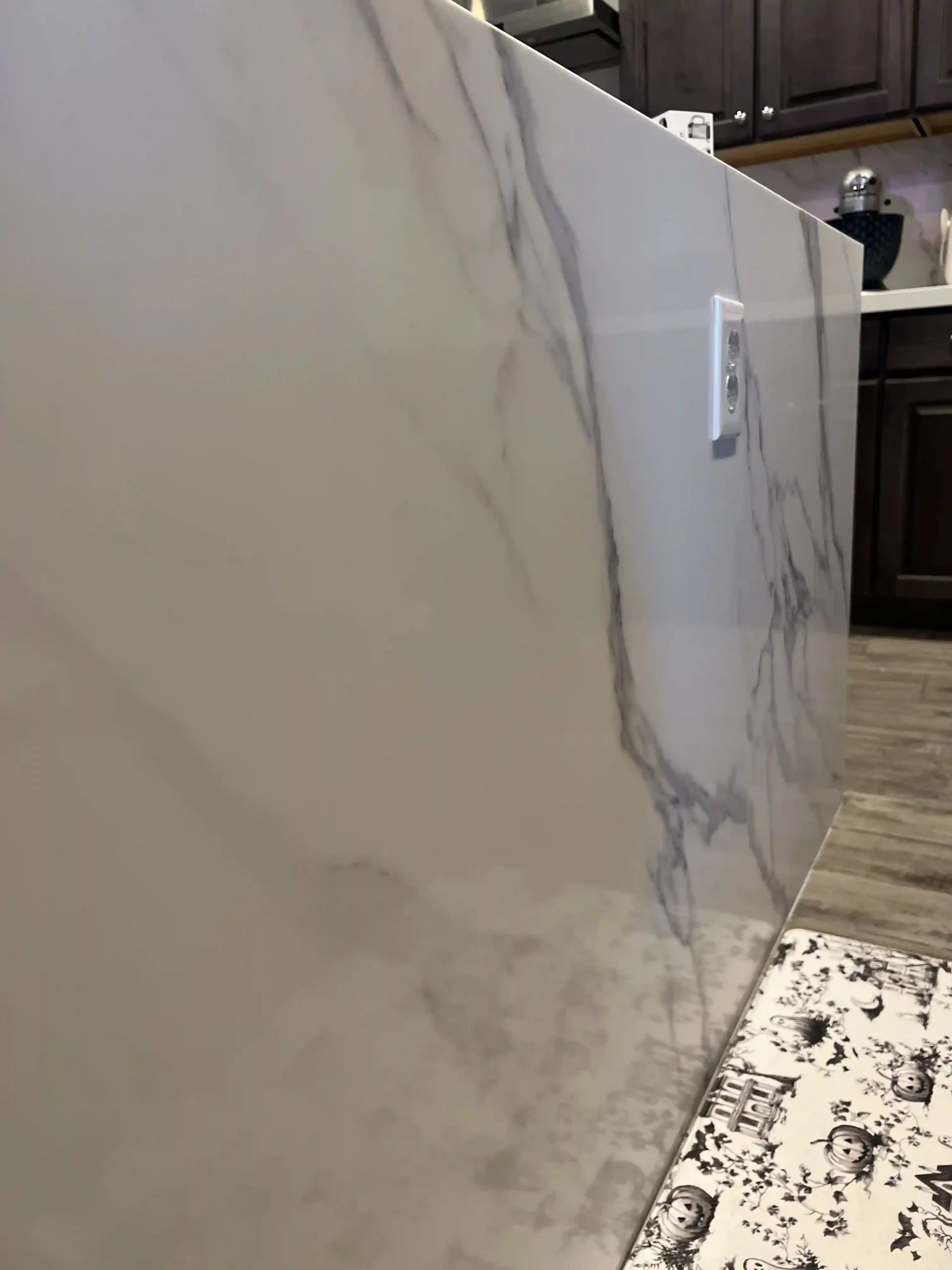 Side view of waterfall countertop edge detail installed by Pro Vegas Home Remodel