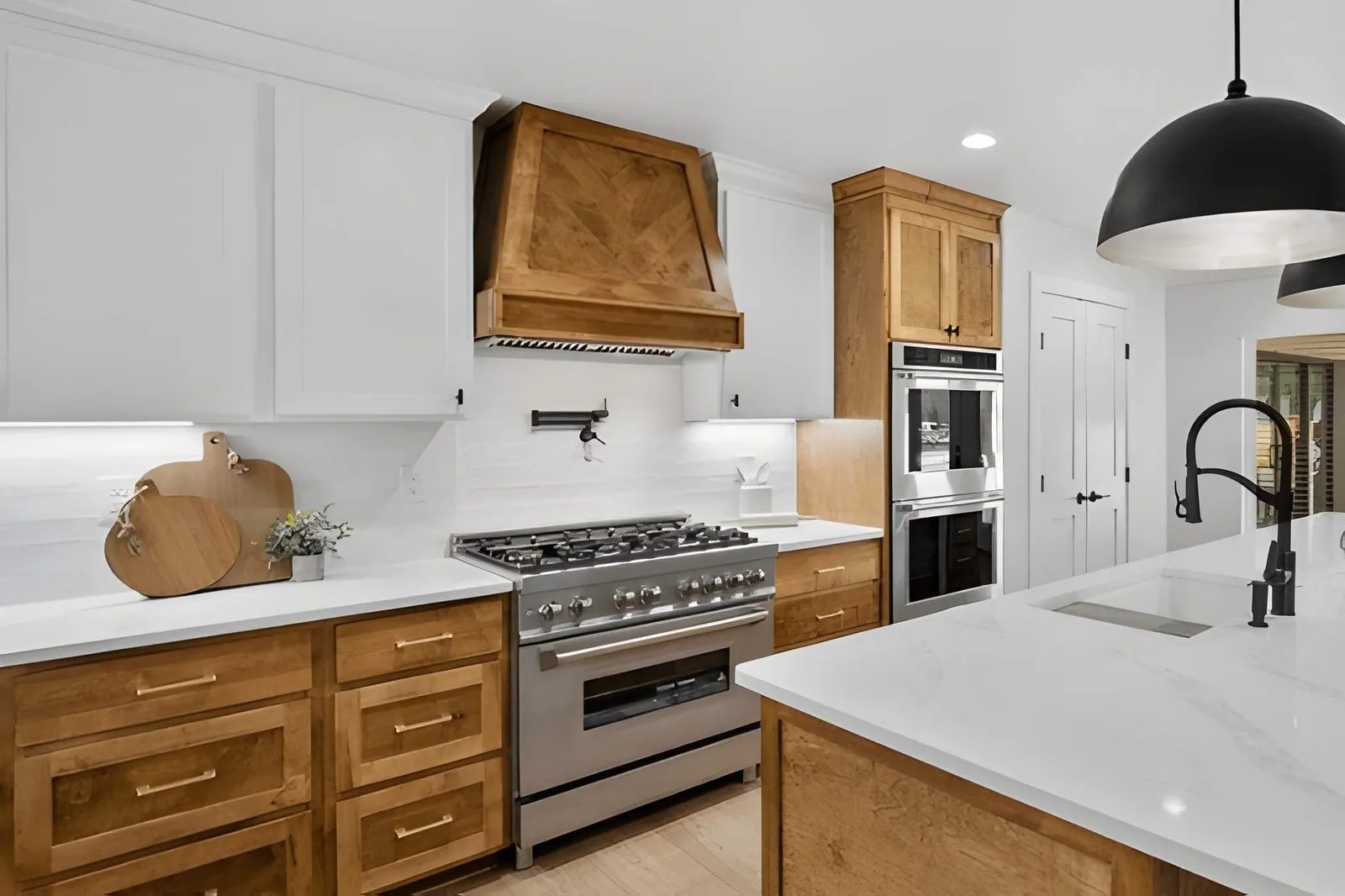 Kitchen remodel contractors building a custom kitchen island layout